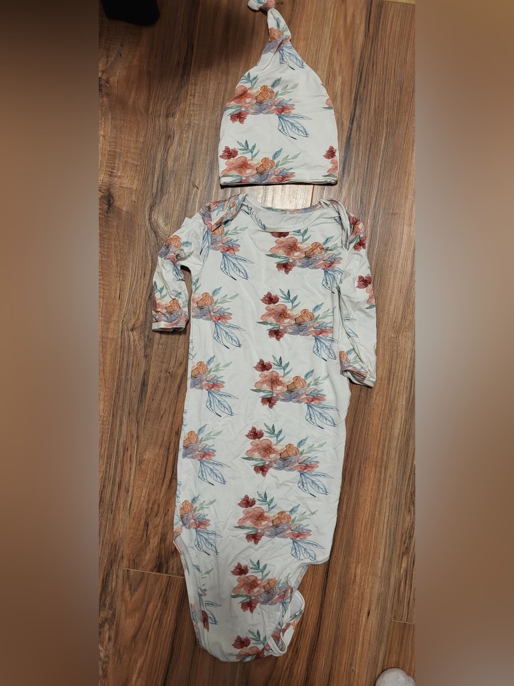 Tickety Boo Bamboo Knotted Gown and Cap 3-6 Months